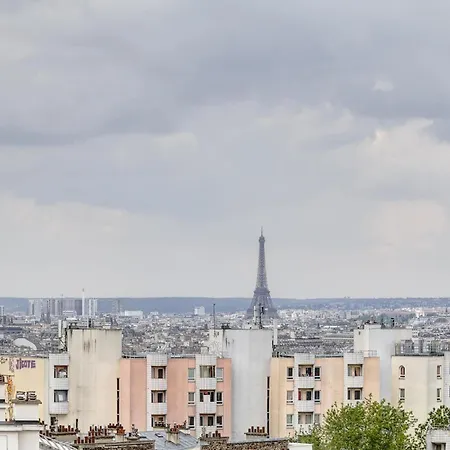 Prestige Face A La Tour Eiffel 3