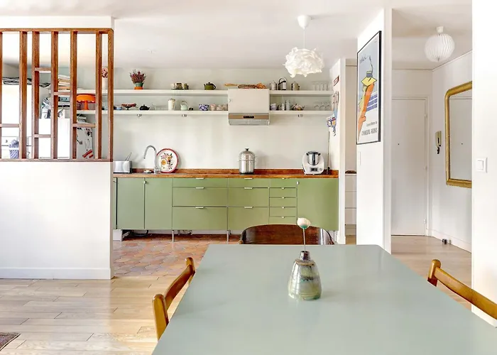 Appartamento Prestige Face A La Tour Eiffel 3 *